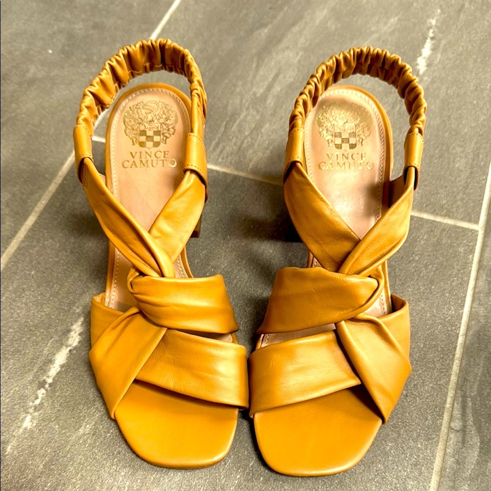 Vince Camuto Santiel sandal- size 7.5
